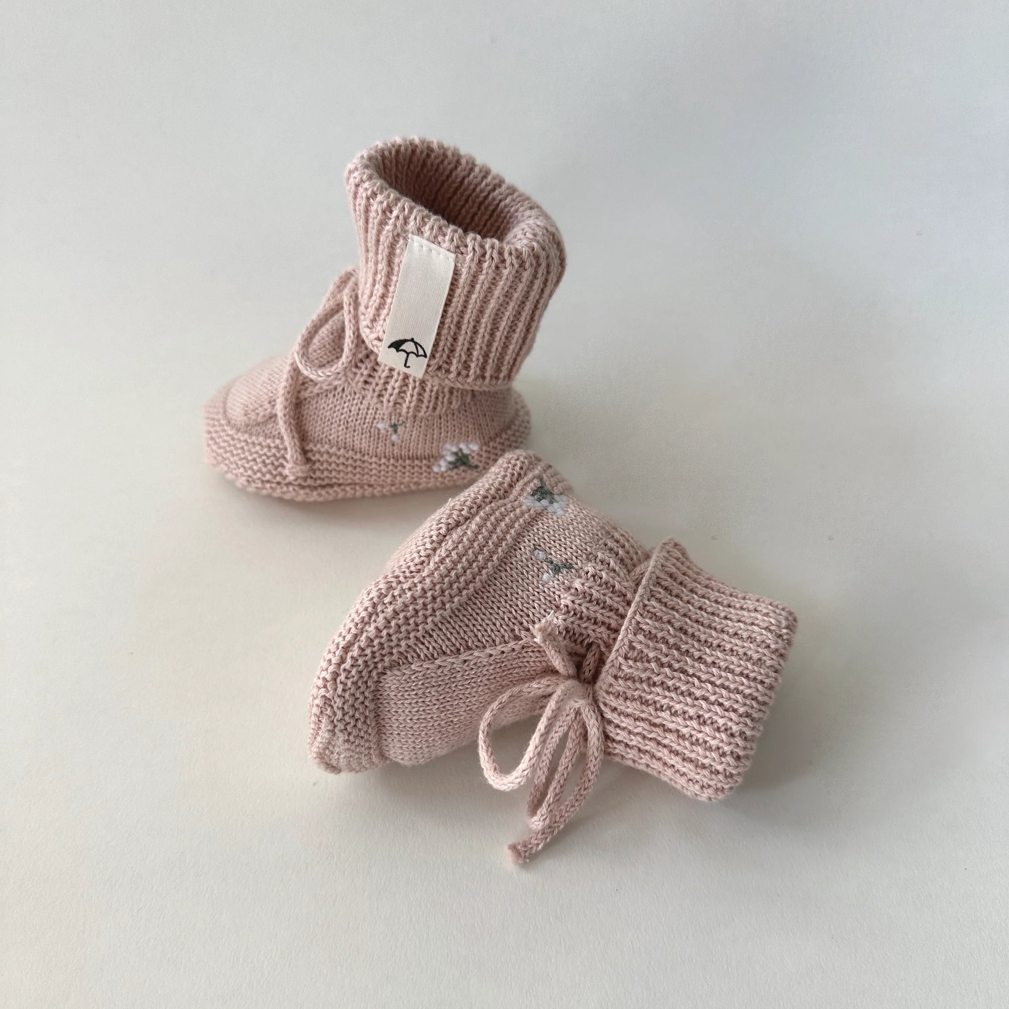 Booties Althea / Flower on Mellow Rose / 0-4m