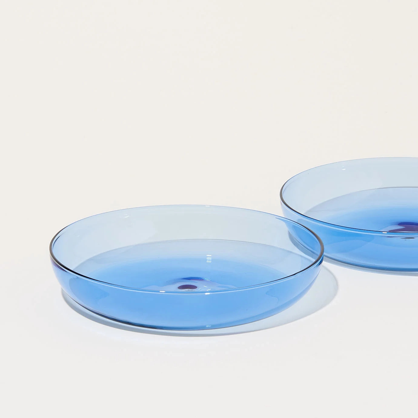 Maison Balzac Set of 2 Glass Plates - Azure