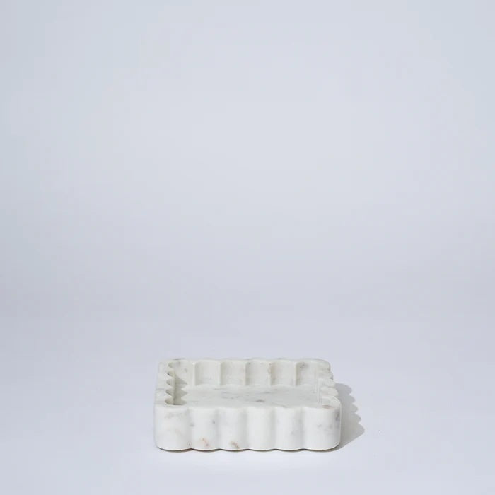 Marble Rectangle Ribbed Catchall White Marle